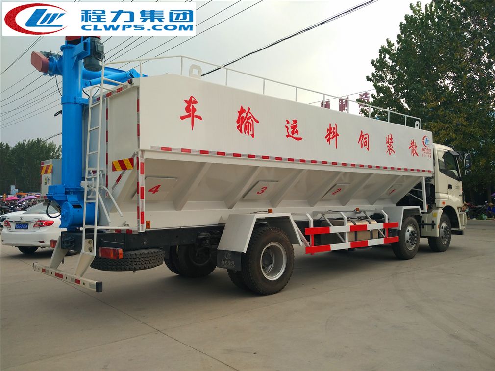 福田歐曼30方飼料運(yùn)輸車